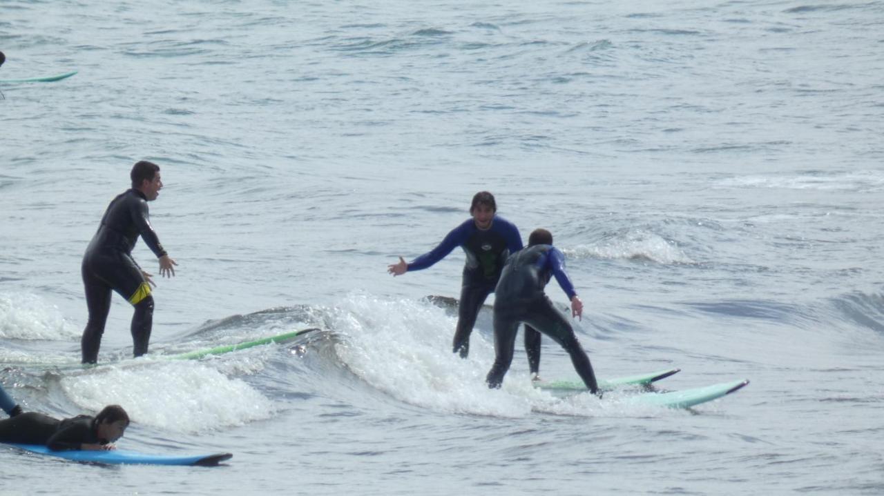 Llanes Surfcamp & Hostel Bagian luar foto