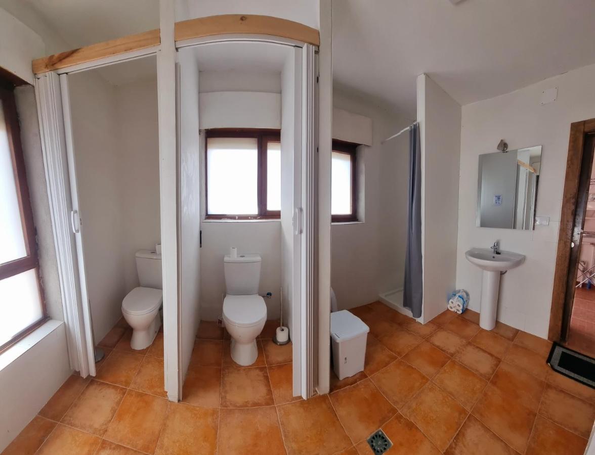 Llanes Surfcamp & Hostel Bagian luar foto
