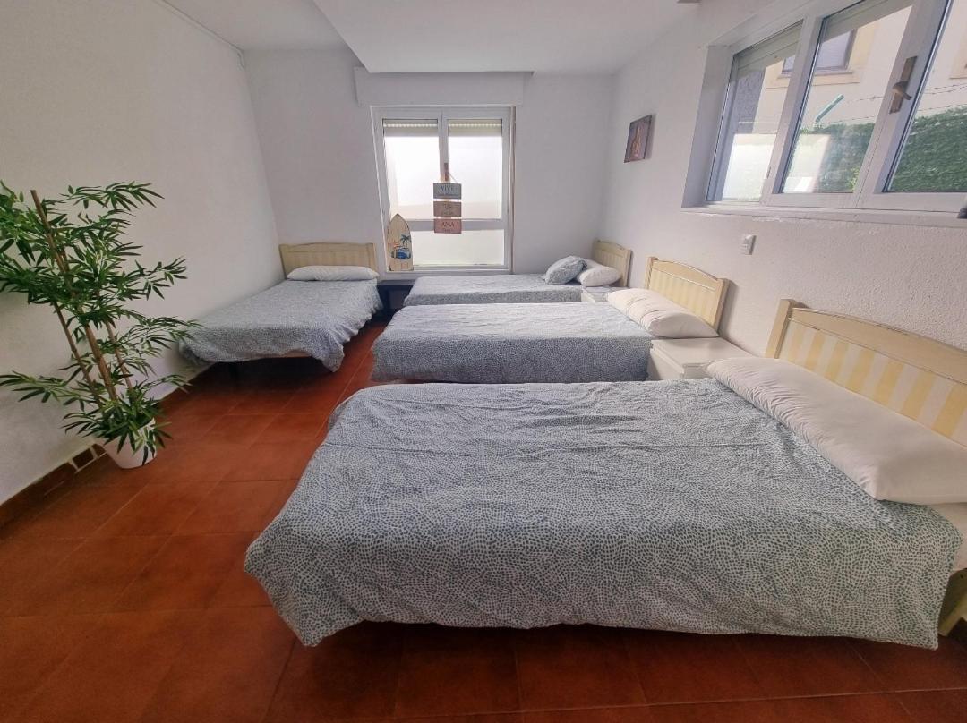 Llanes Surfcamp & Hostel Bagian luar foto