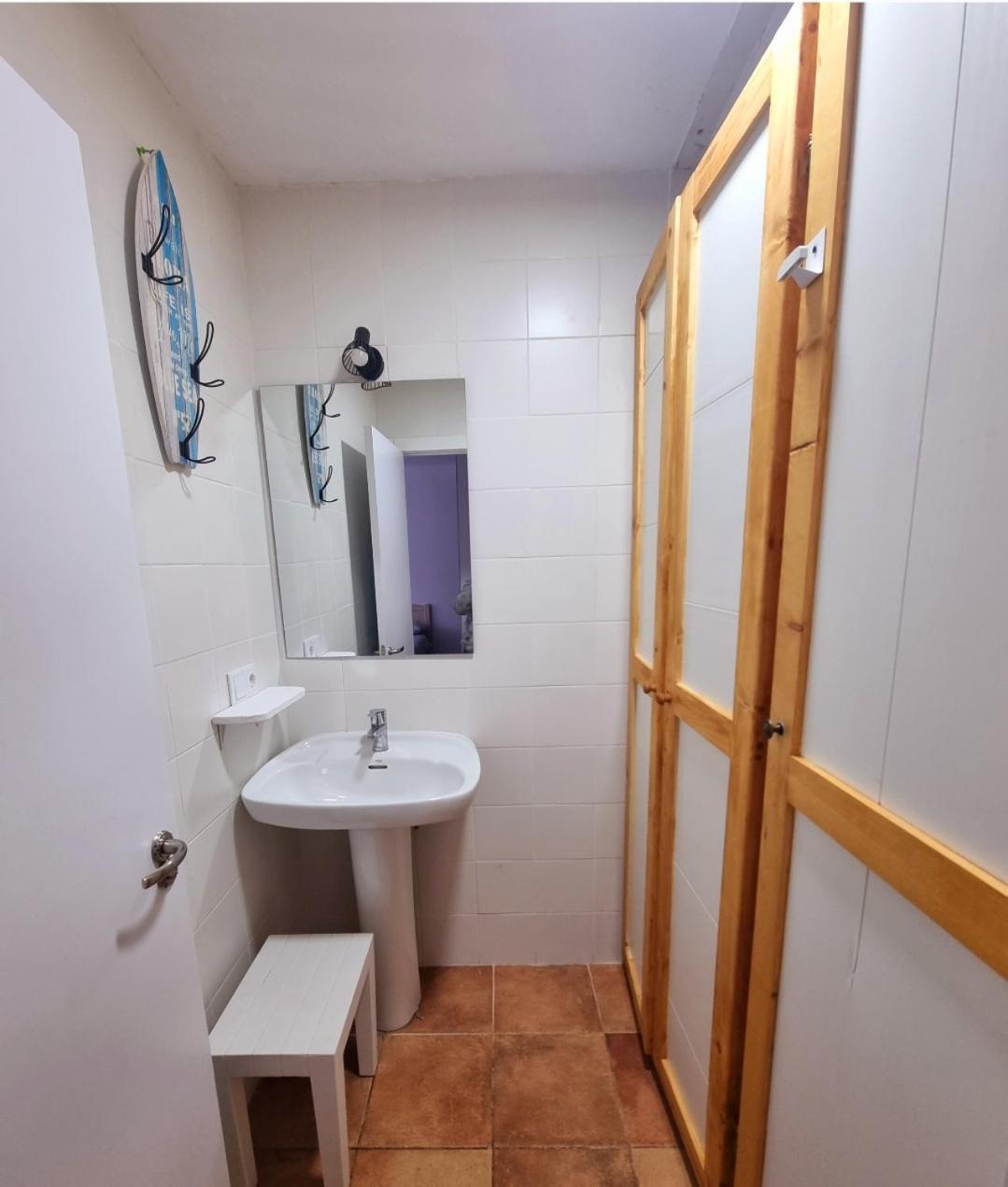 Llanes Surfcamp & Hostel Bagian luar foto